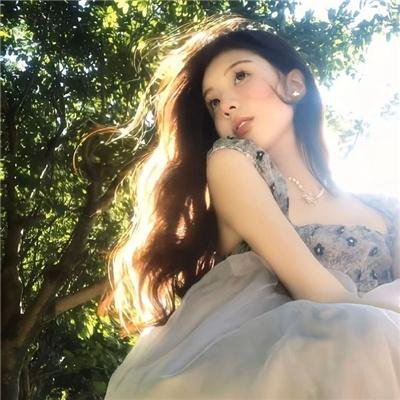 「再见」中的女人